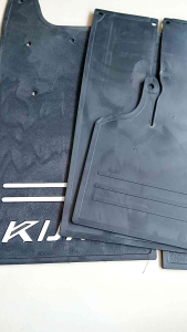 Karpet Roda Super Kijang: Aksesoris Kendaraan Kijang