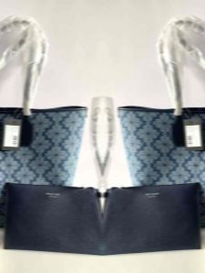 Tas Branded KS Bleecker Large Tote Parisian Navy Multi Flower Jacquard Denim