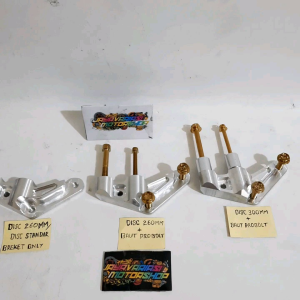 BREKET DEPAN KALIPER MONOBLOK 4PISTON 4P DISC STANDAR 260MM & 300MM FULL CNC PNP SATRIA FU/ NINJA 150/ NINJA 150 R/ NINJA 150 RR/ NINJA SS/ GSX 150 R