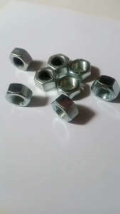 1 PCS MUR CPT BELAKANG Ukuran M 12 HONDA BEAT VARIO Silver