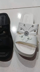 Sandal Selop Wanita Terbaru Bunga Mutiara Karet Eva Ringan Anti Selip Berkualitas