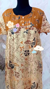 DASTER PAYUNG STANDART DEWASA MOTIF BATIK – PJ 110 LD 110 UKURAN DEWASA BAHAN RAYON LENGAN PENDEK DENGAN 2 KANCING