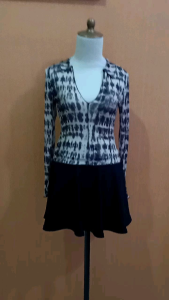 atasan kaos wanita coklat cream TOPSHOP cewek M L lengan panjang MEWAH crop top vneck