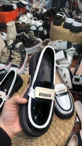 Giày moca chữ NjNjN cao 4cm mẫu mới thu đông2023