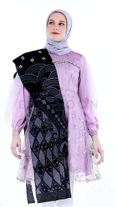 Batik Couple Family: Seragam Batik yang Cocok untuk Keluarga