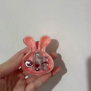 Serutan Pensil imut 2 lubang 5842 Hellokitty