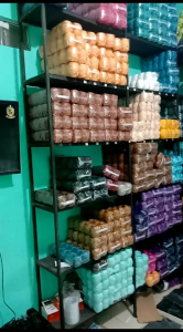 Tali rajutan polos/benang rajut d27 poly kilap/benang kait mengait / KNITTING YARN/benang rajut poliester