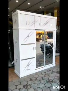 Lemari Pakaian Hijab  Tingkat Bahan Multiplek/trinityjayafurniture