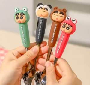 Set Muỗng Nĩa Đầu Bọc Nhựa Hoạt Hình Cậu Bé Shin Chan Dễ Thương Siêu Xinh - Bằng Thép 304 [chính hãng Disney]
