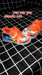 Sepatu LED Anak Laki-Laki: Motif Tayo & Terbaru