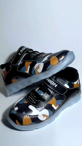sepatu anak laki laki sepatu LED MENYARA sepatu motif ARMI SEPATU KEKINIAN sepatu keren sepatu terbaru sepatu bagus