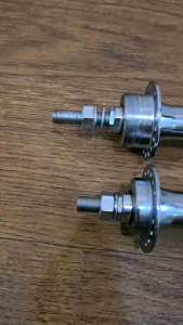 BOSS ATAU HUB TROMOL FREEHUB BOS SEPEDA MODEL DRAT ULIR DEPAN DAN BELAKANG LUBANG 36H 36 H HOLE