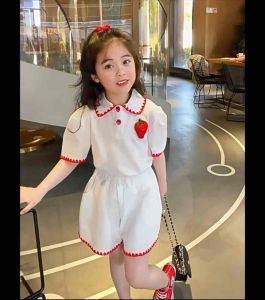 ชุดเด็ก เสื้อและกางเกง ลายสตอเบอรี่สีแดง PW05