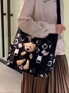 Túi Tote Đeo Vai Cỡ Lớn Họa Tiết Gấu Dễ Thương Cho Học Sinh