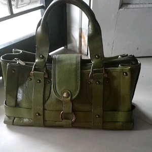 Tas Hand Bag Ak Singa: Tas Wanita Stylish & Kulit Berkualitas
