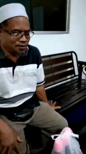 Tonik Cap Ayam Berlaga ( Minuman Herba dari 25 Jenis Akar Kayu ) Ready Stok .