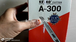 Cutter Kenko A-300 Original Perpack isi 12 pcs
