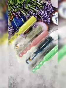 Sisir Plastik Souvenir Pernikahan & Gagang Pegangan Murah