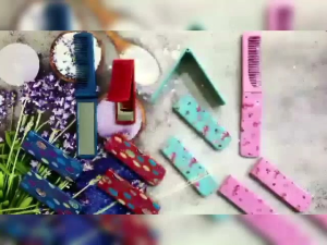 SISIR LIPAT CERMIN PRAKTIS SOUVENIR / SISIR LIPAT KACA SOUVENIR PERNIKAHAN / SISIR SAKU LIPAT / SISIR DOMPET LIPAT | SLK-7790