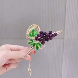 [SHIPS FROM MALAYSIA] (Z172)ZAYA Premium Quality Grapes Design Dangling (Prosperity)11cm Large Hair Claw/Fashion