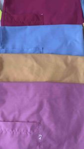 เสื้อคอกระเช้าคอถักสำหรับผู้อาวุโสเป็นผ้าโทเรใส่สบาย