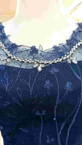 Kebaya Modern Wisuda & Tunangan: Tips Memilih Kebaya Lengan Panjang