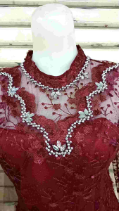Kebaya Modern Wisuda Krah Shanghai Warna Maroon 304