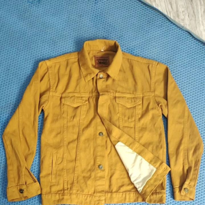 Jaket Jeans Kuning Kunyit & Terbaru 2022: Pilihan Jaket Kekinian