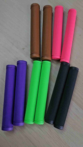175MM HANDGRIP CRUISER BIKE CLASSIC BIKE HAND GRIP FIXIE GRIP/ROADBIKE GRIP NICE QUALITY ACTUAL PHOTO GRIP FAST SHIPPING TAYO MGA BOSS