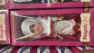 BIG Hayati Girl Doll with Head Scarf - Mainan Anak Patung Muslimah Dengan Tudung