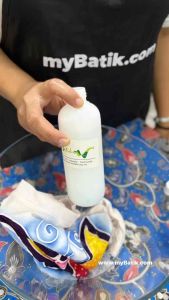 Detergent for Batik Cloth & Fine Fabric Detergent! 100% safe your 100% Nature Fibre outfit. Best for 100% Linen Silk & Cotton