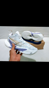 Sepatu Voli Tarkam Metaris-2 Mid - Sepatu Buat Loncat Volly Ball