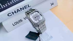 ĐỒNG HỒ NAM CHÍNH HÃNG BULOVA 96A285 Quartz White Dial Swarovski Mặt Vuông Silver Stainless Steel For Men