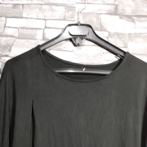 Dress Second Import: Desain Fashionable & Bahan Nyaman