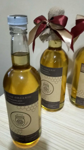 CareBoxes Premium Organic Raw Honey (750ml)