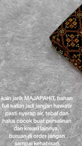 kain panjang jarik samping kebat untuk melahirkan kreasi acara adat