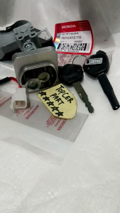 Kunci Kontak Honda Supra X 125 & Helm in Soket 2 Original