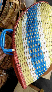 Kiso Ayam Praktis & Tahan Lama: Tas Anyaman Fiber Ukuran 60x30 cm