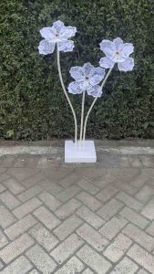 standing bunga hias lampu dekorasi pelaminan cabang 3 kelopak Bunga maribang kain Brukat/bunga artifisial/lampu hias/lampu tidur/giant flowers