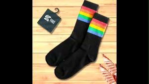 Kaos Kaki Old School & Kuzatura Tebal: Pilihan Terbaik untuk Anda