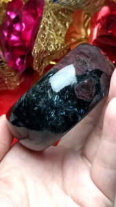 Garnet Crystal Stone Bangle 56mm 天然石榴石手镯 56mm 天然无优化处理