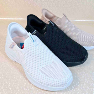 SEPATU SKECHERS SLIP INS SHINY WOMEN/SKECHERS SLIP INS SHINY/SEPATU SKECHERS WANITA/SKECHERS WANITA/SEPATU SLIP ON WANITA