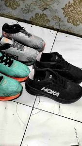 sepatu running pria sepatu Hoka pria sepatu olahraga pria Hoka atr 7