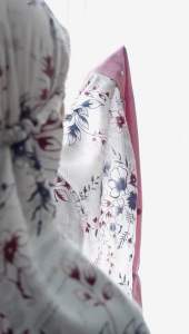 Mukena Rayon Jumbo Adem: Pilihan Nyaman & Elegan