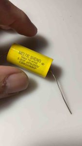 Combo 2 tụ phân tần 22uF /250v hình trụ loại tốt