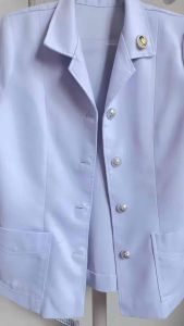 ห่วงล็อคกระดุมพลาสติก ห่วงกลัดกระดุม ที่กลัดกระดุม ตัวช่วยติดกระดุมพยาบาล ข้าราชการ ทหาร ตำรวจ กลัดง่าย ไม่แน่น ไม่เจ็บนิ้ว ไม่เป็นสนิม ราคาถูก