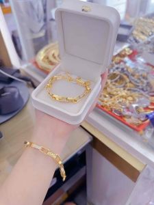 Lắc xích xoàn xen kẽ chạm máy mẫu mới mạ vàng Kami trang sức sỉ