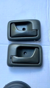 HANDLE HANDEL PINTU DALAM SUZUKI APV DAN KARIMUN KOTAK TARIKAN PINTU INNER HANDLE