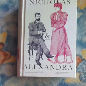 หนังสือมือสอง นิโคลัส และอเล็กซานดรา...วรรณกรรมประวัติศาสตร์ที่สะเทิอนอารมณ์ยิ่งกว่านิยาย......Robert K. Massie