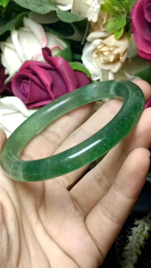 Green Strawberry Starlight Quartz Bangle 58mm+- 绿草莓千层星光水晶手镯 58mm+-